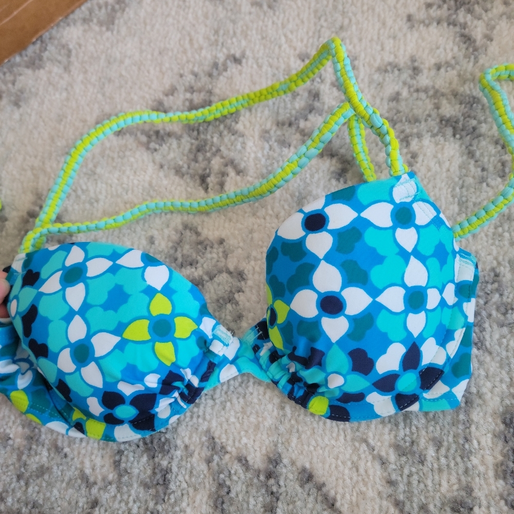 32B aerie bikini top
